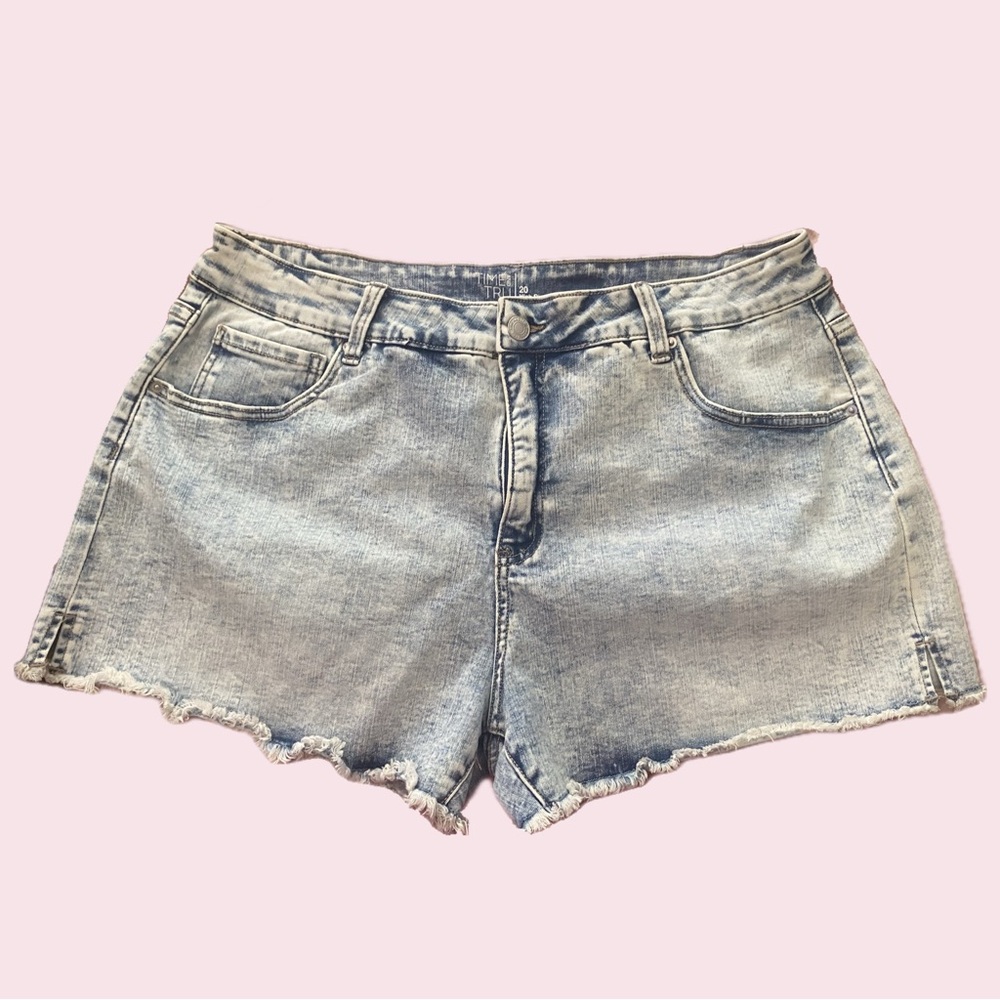 Super cute Women's Denim Shorts